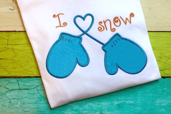 Reviewing the I Heart Snow Mittens Applique